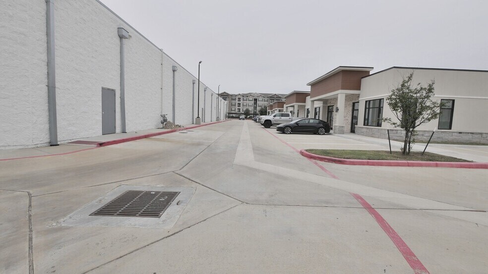 More Photos Of 23406 Kingsland Blvd, Katy Loft Creative Space For Lease