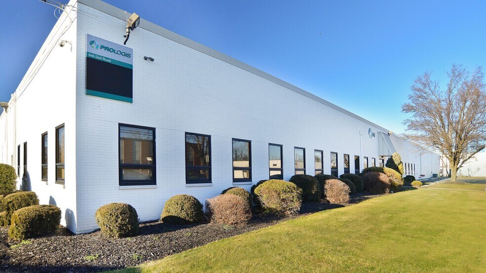 More Photos Of 525 Dell Rd, Carlstadt Unknown For Lease
