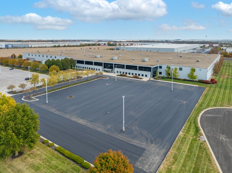 Primary Photo Of 501 Airtech Pky, Plainfield Distribution For Sale