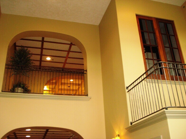 More Photos Of 1531 E Bradford Pky, Springfield Medical For Lease