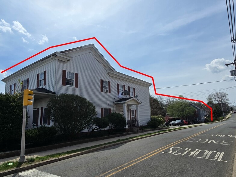 More Photos Of 236 Spring St, Newton Apartments For Sale