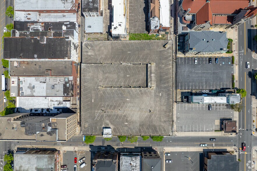 More Photos Of 17 S New York Ave, Atlantic City Parking Garage For Lease