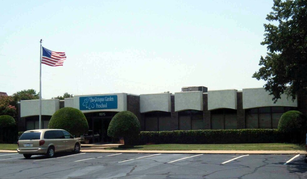 More Photos Of 1075 Executive Dr E, Richardson Daycare Center For Sale