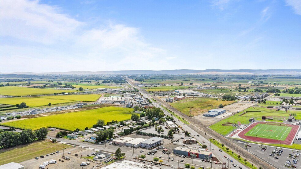 More Photos Of 1722 Morgan Rd, Sunnyside Warehouse For Sale