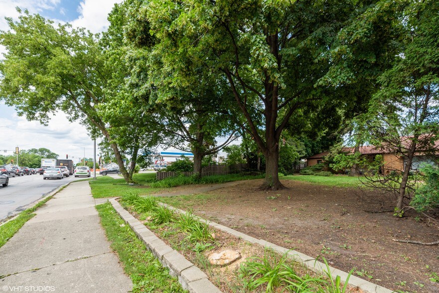 More Photos Of 822 N Washington St, Naperville Land For Sale