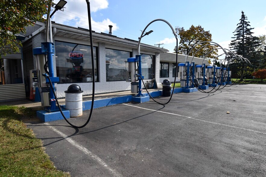 More Photos Of 4775 N 5th Street Hwy, Temple Carwash For Sale