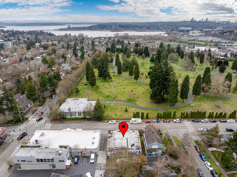 More Photos Of 3404-3410 NE 55th St, Seattle General Retail For Sale