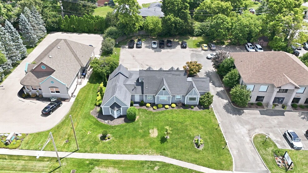 More Photos Of 7266 Far Hills Ave, Centerville Loft Creative Space For Sale