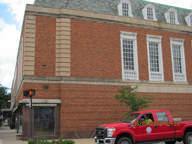 More Photos Of 800 La Salle St, Ottawa Office For Lease
