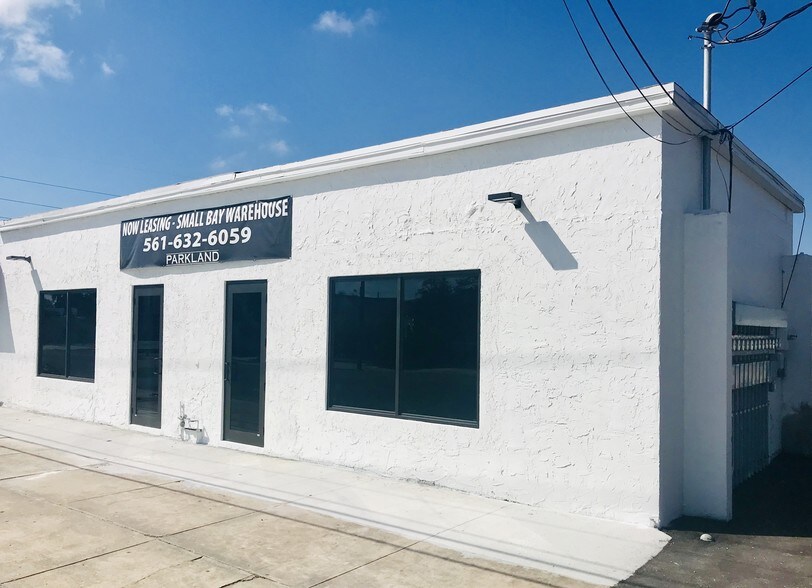 More Photos Of 1211 Okeechobee Rd, West Palm Beach Flex For Lease