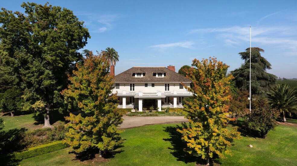 More Photos Of 9486 E Lincoln Ave, Del Rey Specialty For Sale