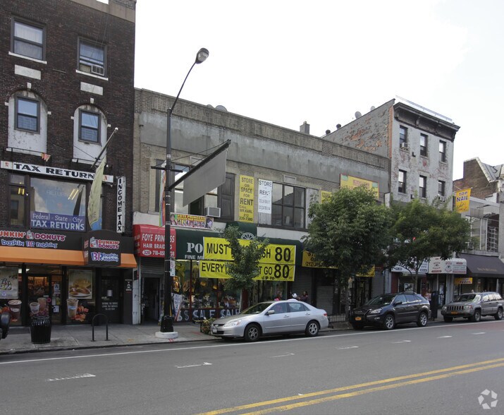 Primary Photo Of 316-320 Livingston St, Brooklyn Storefront Retail Office For Lease