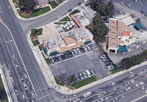 More Photos Of 9025 Warner Ave, Fountain Valley Freestanding For Lease