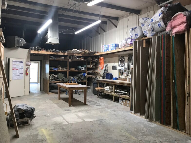 More Photos Of 201 S 15th St, Grand Junction Flex For Lease