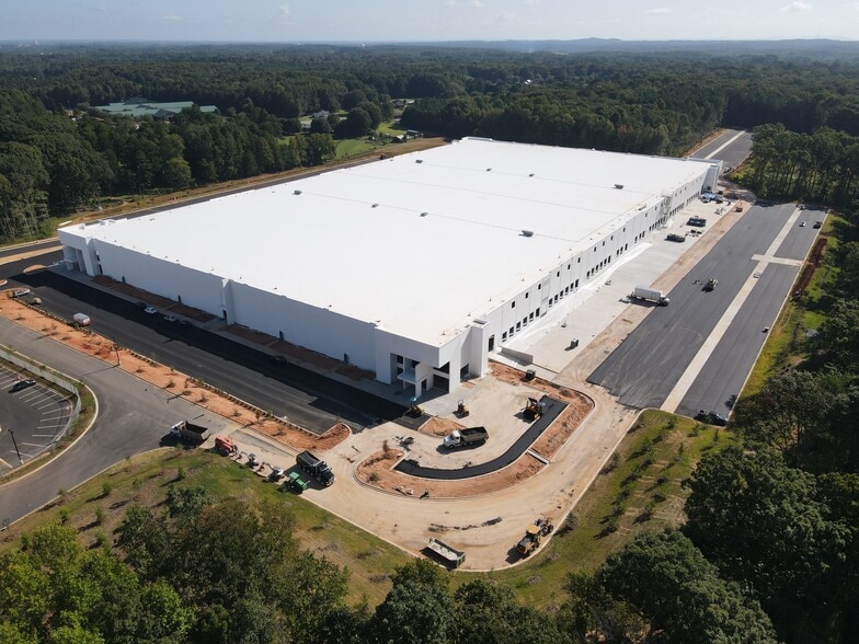 More Photos Of 1415 Peeler Rd, Salisbury Unknown For Lease