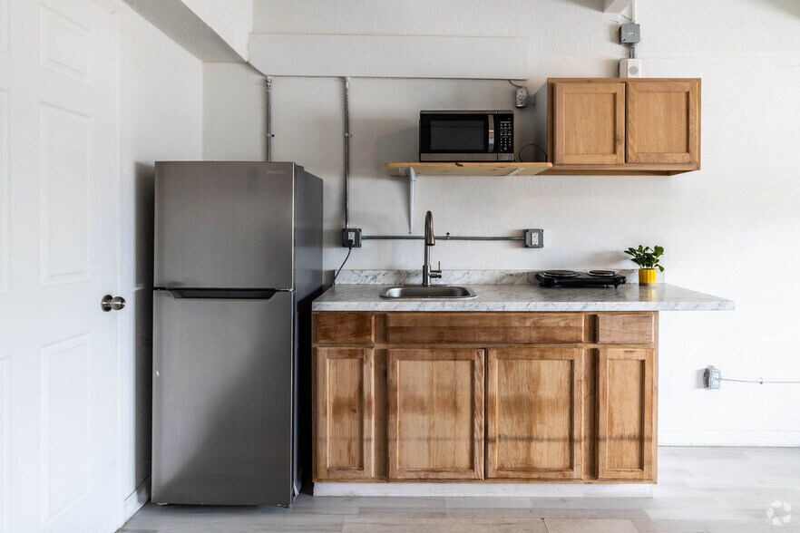 More Photos Of 21380 Hwy 27, Lake Wales Apartments For Sale