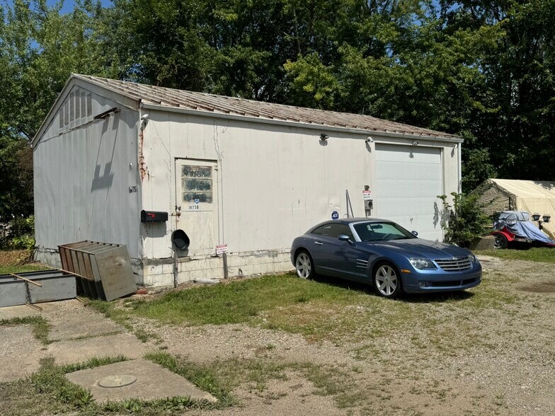 More Photos Of 1475 Massillon Rd, Akron Convenience Store For Sale