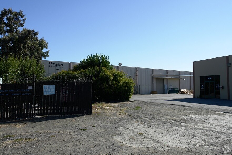 Primary Photo Of 1320 Willow Rd, Menlo Park Unknown For Lease