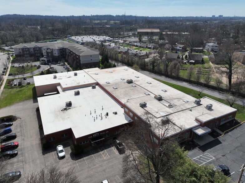 More Photos Of , Cincinnati Industrial For Sale