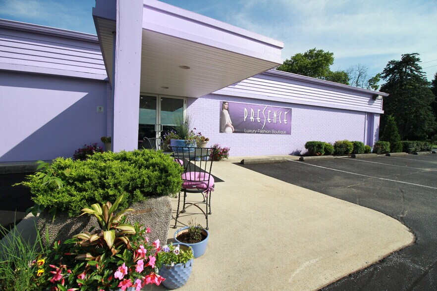 More Photos Of 3580 Gettysburg Rd, Camp Hill Office Residential For Sale