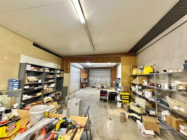 More Photos Of 739 Glenwood Ave, Sebring Manufacturing For Sale