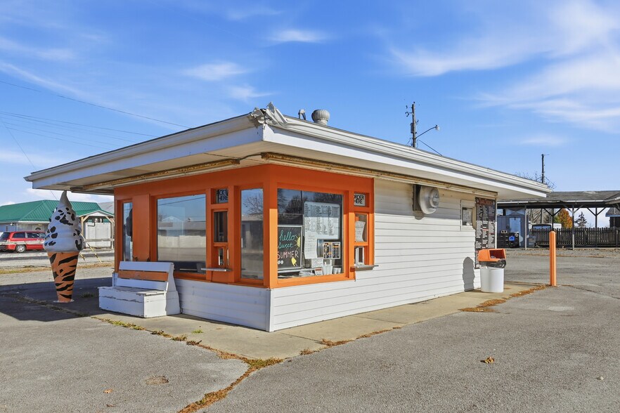 More Photos Of 503 N Main St, Attica Freestanding For Sale