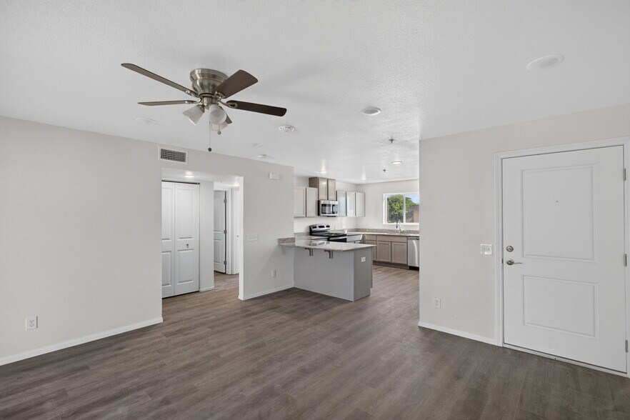 More Photos Of 2301 Seco Adobe Cir, North Las Vegas Apartments For Sale