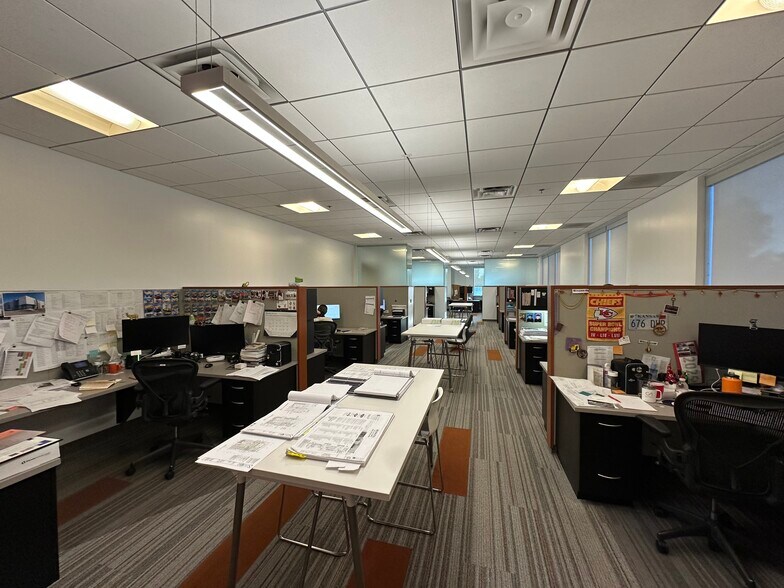 More Photos Of 730 N 52nd St, Phoenix Office For Sale