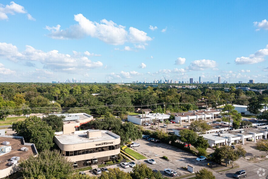 More Photos Of 1220 Blalock Rd, Houston Office For Lease