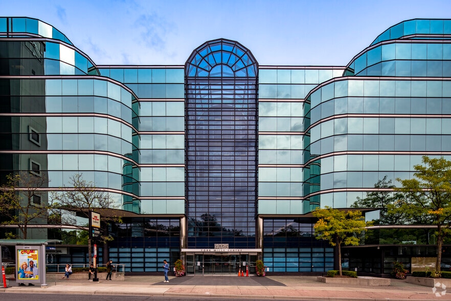 More Photos Of 10-20 York Mills Rd, Toronto Office For Lease