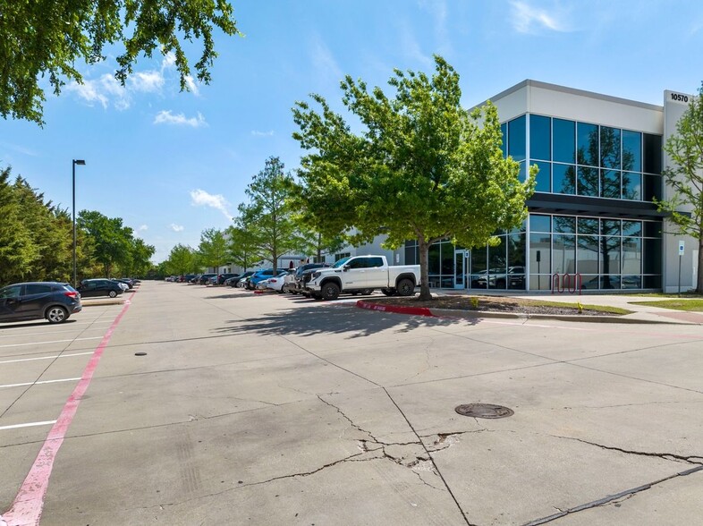 Primary Photo Of 10570 John W Elliott Dr, Frisco Distribution For Lease