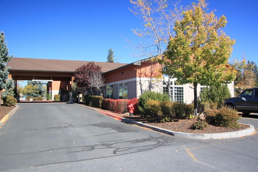 More Photos Of 61200 S Highway 97, Bend Hotel For Sale