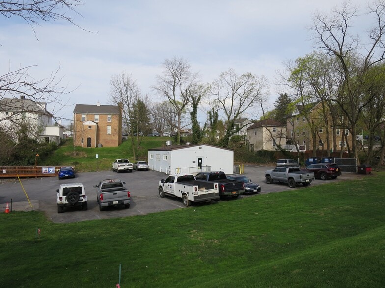 More Photos Of 231-239 S Main St, Mount Airy Freestanding For Sale