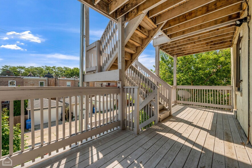 More Photos Of 4745 S Saint Lawrence Ave, Chicago Apartments For Sale