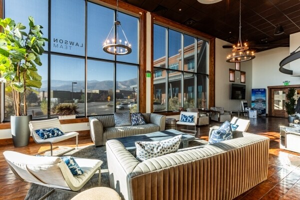 More Photos Of 1526 W Ute Blvd, Park City Office For Sale