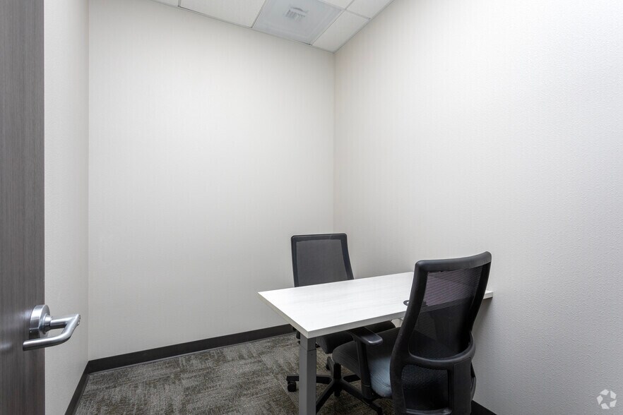 Photo of 1st Floor Ste Office for 1