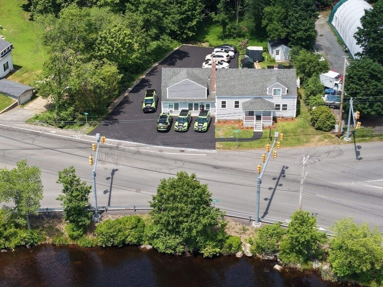 More Photos Of 130 High St, Upton Office For Lease