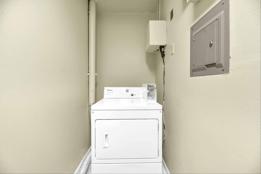 More Photos Of 2612 Pioneer Trl, Sandusky Apartments For Sale