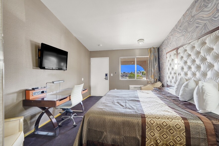 More Photos Of 2855 Fremont St, Las Vegas Hotel For Sale