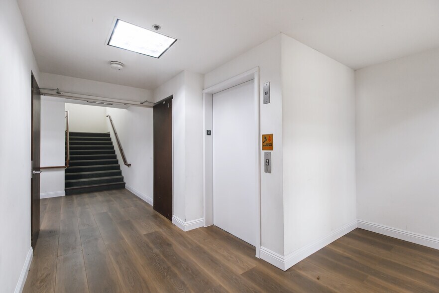 More Photos Of 1151 W 5th St, Azusa Medical For Sale