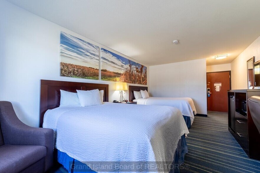 More Photos Of 2620 N Diers Ave, Grand Island Hotel For Sale