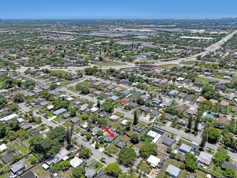 More Photos Of , Pompano Beach Flex For Sale