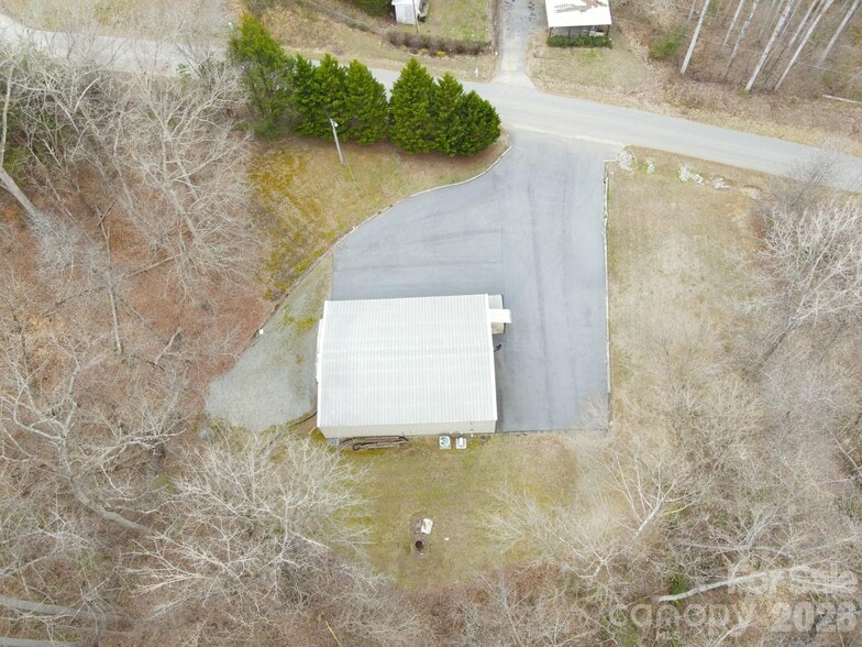 More Photos Of 111 Blackberry Ln, Stanley Flex For Sale