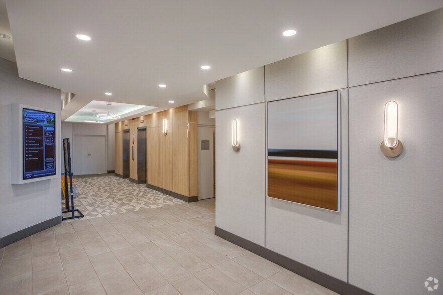 More Photos Of 6400 Roberts St, Burnaby Unknown For Lease