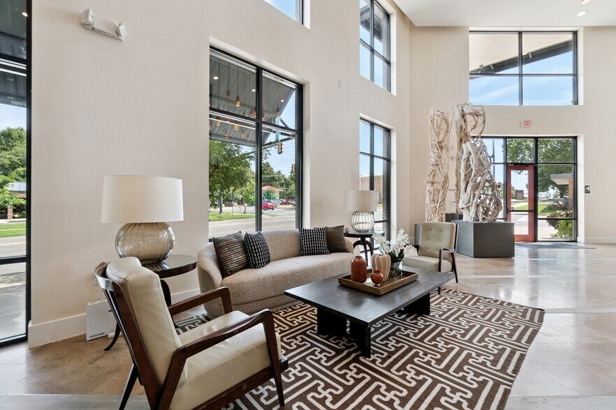 More Photos Of 1325 N Walker Ave, Oklahoma City Apartments For Lease