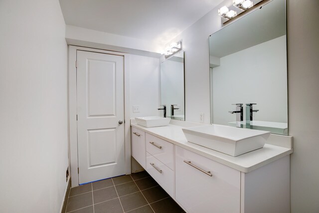 More Photos Of 1555-1563 N 4th St, Columbus Apartments For Sale