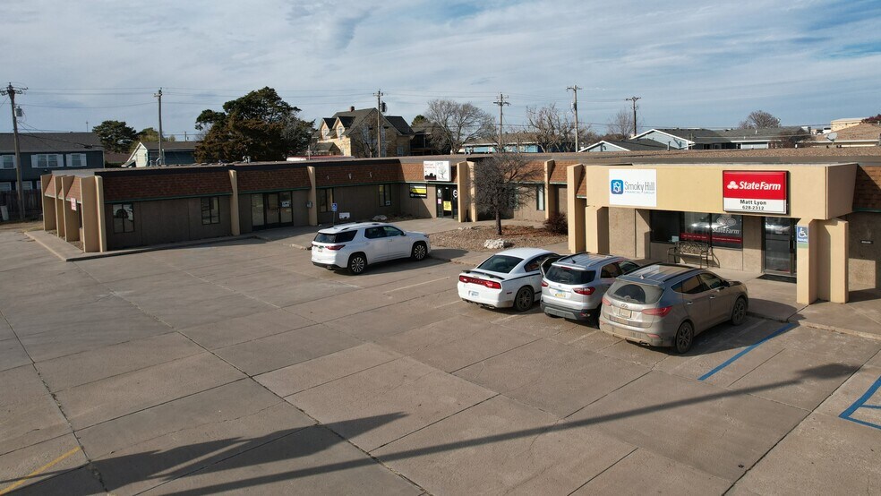 More Photos Of 103-105 103-105 E 27th St, Hays Office For Sale