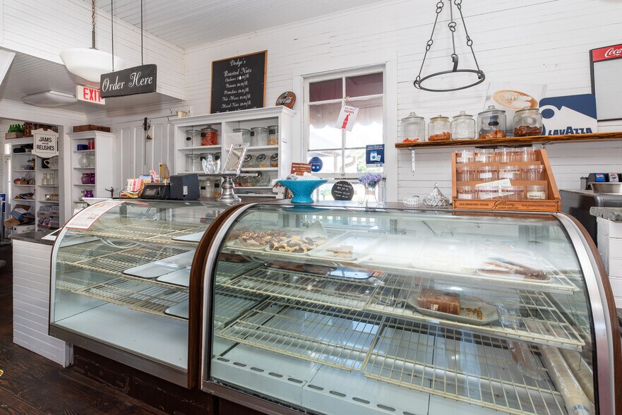 More Photos Of 55 Chestnut St, Elmer Convenience Store For Sale