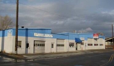 Primary Photo Of 510-520 2nd Ave, Longmont Auto Repair For Sale
