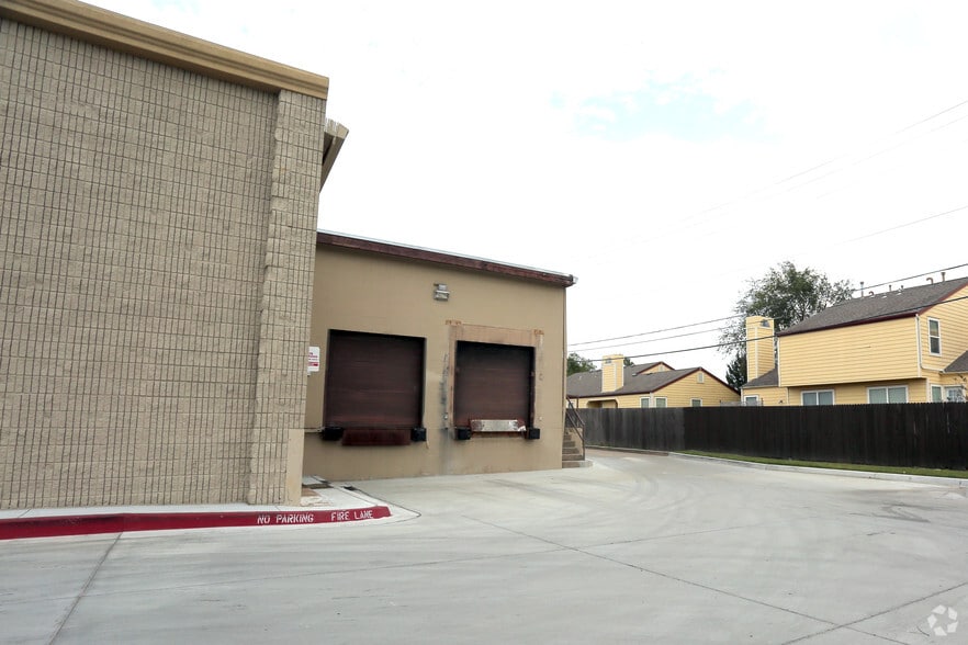 More Photos Of 11907-12037 S Memorial Dr, Bixby Storefront For Lease